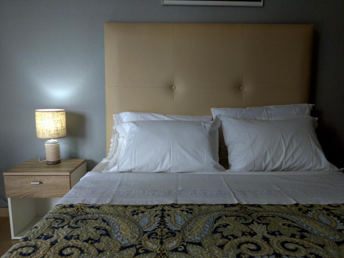 Hospitable Appartment In The Central Park, Xanthi Extérieur photo
