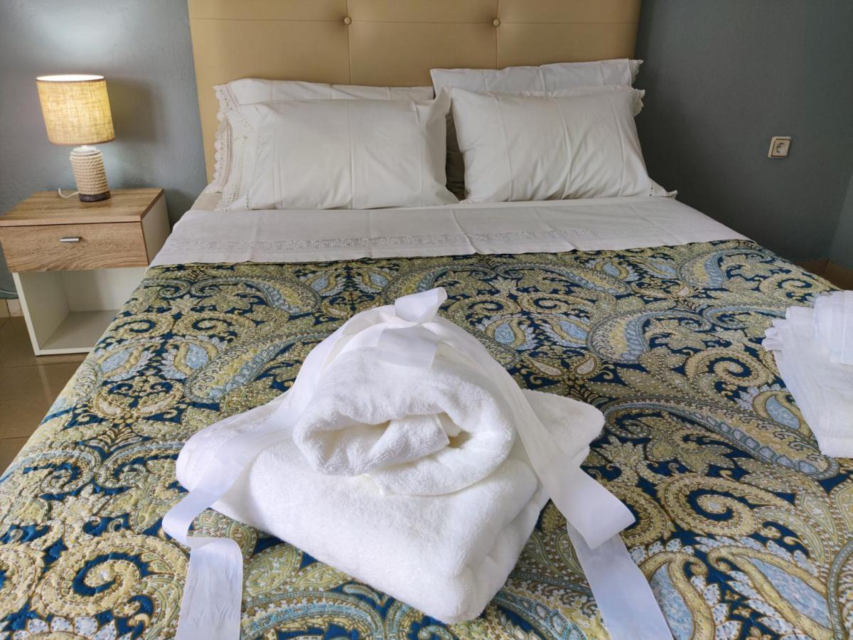 Hospitable Appartment In The Central Park, Xanthi Extérieur photo