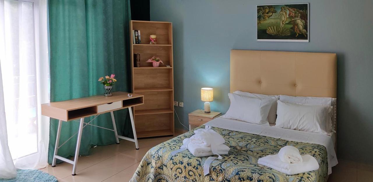 Hospitable Appartment In The Central Park, Xanthi Extérieur photo